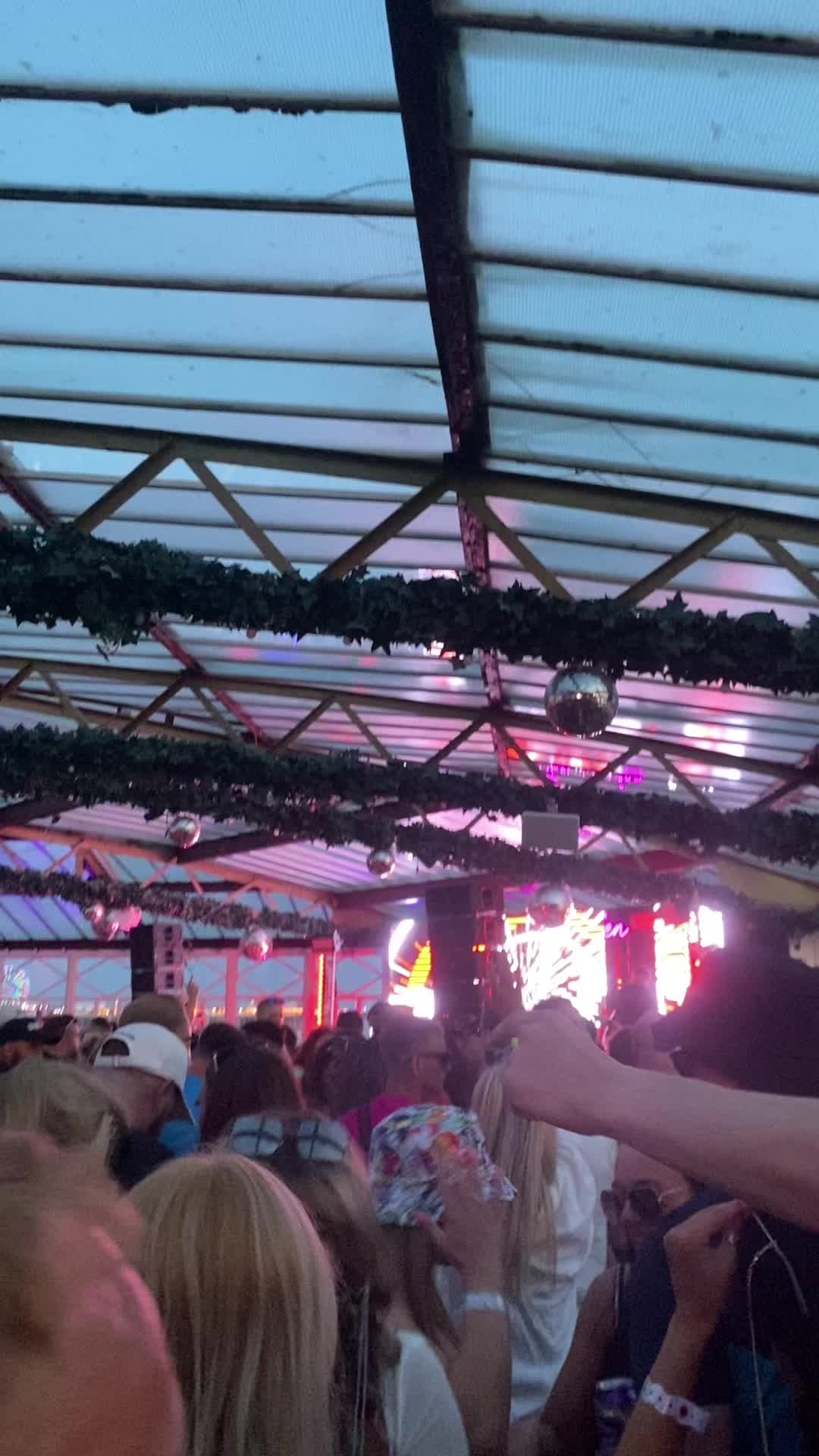 @Jessica<3