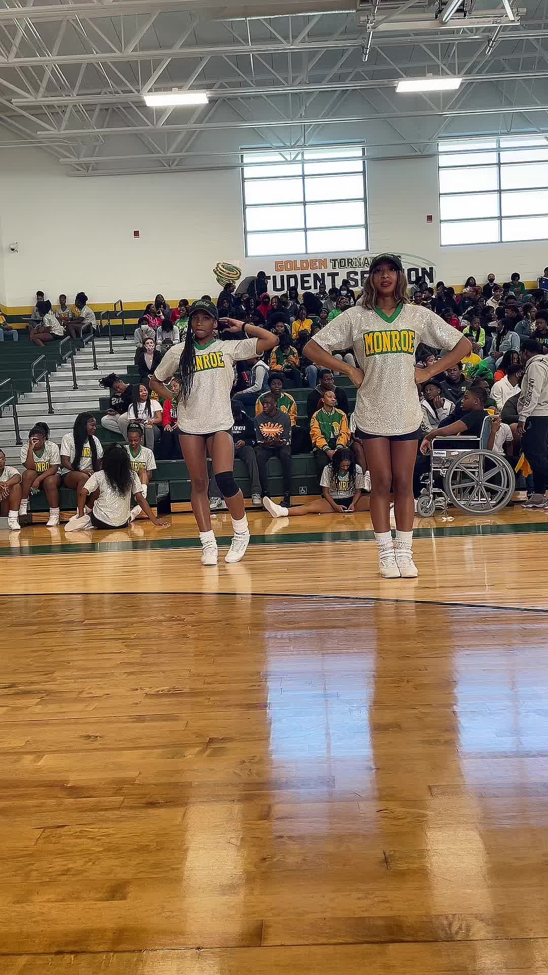 @Simplyy.oocean