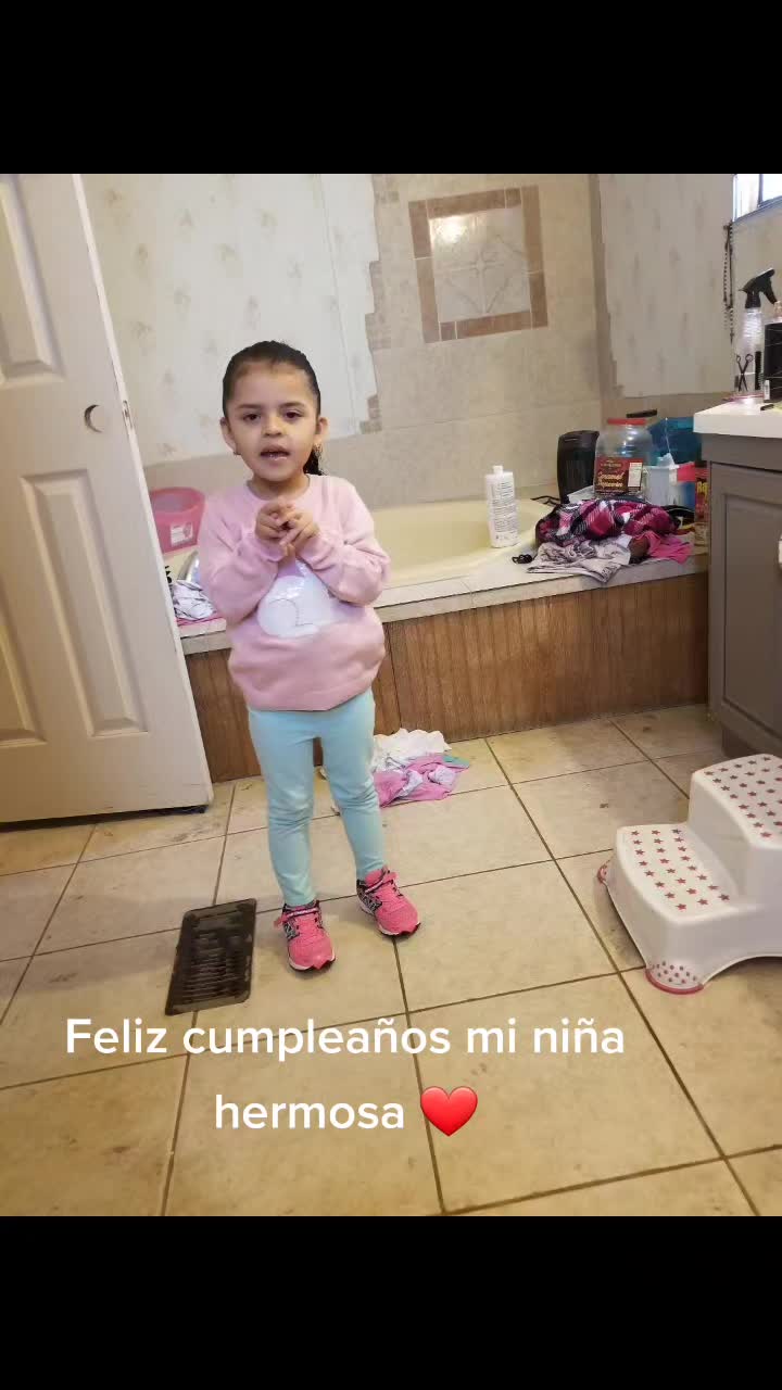 @Laura López