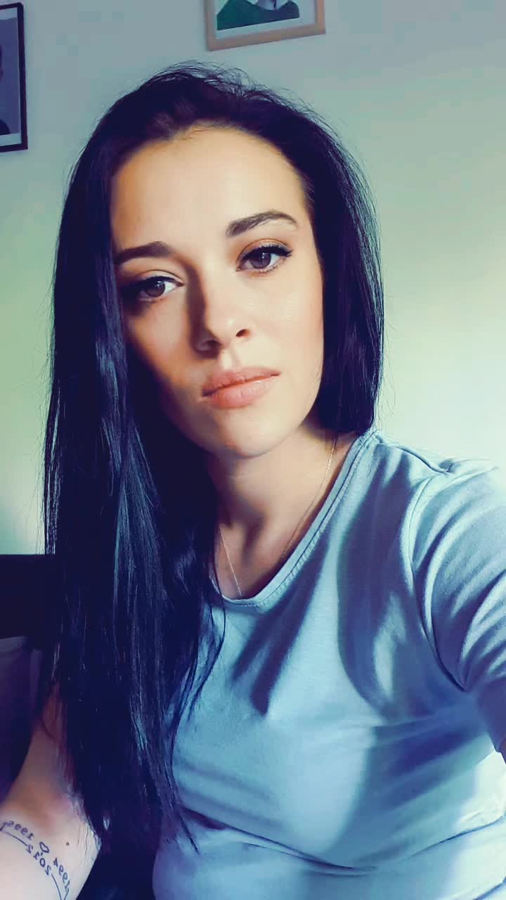 @laliika <3