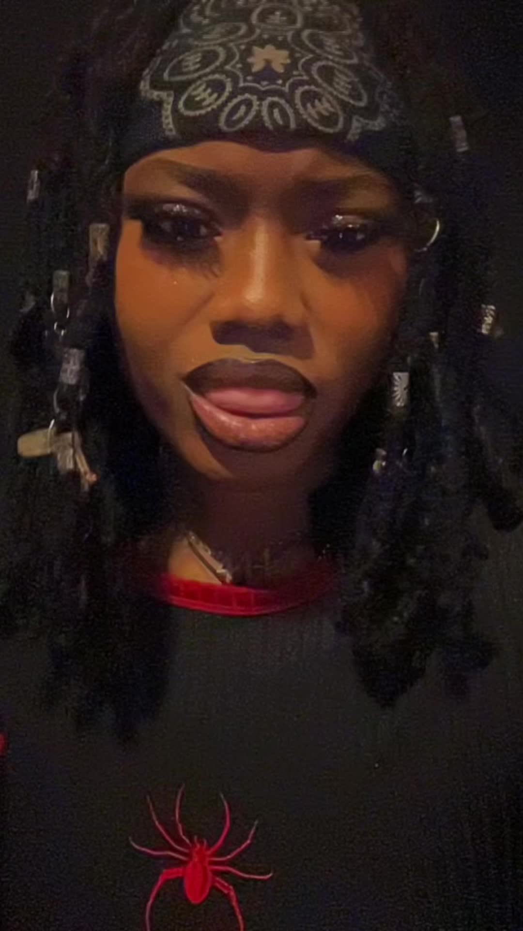 @𝘿𝙇&trade;