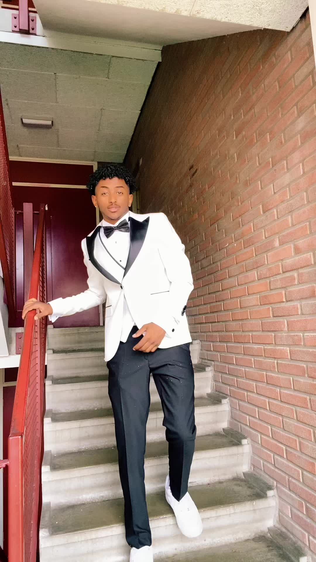 @Siku🥶🇪🇷