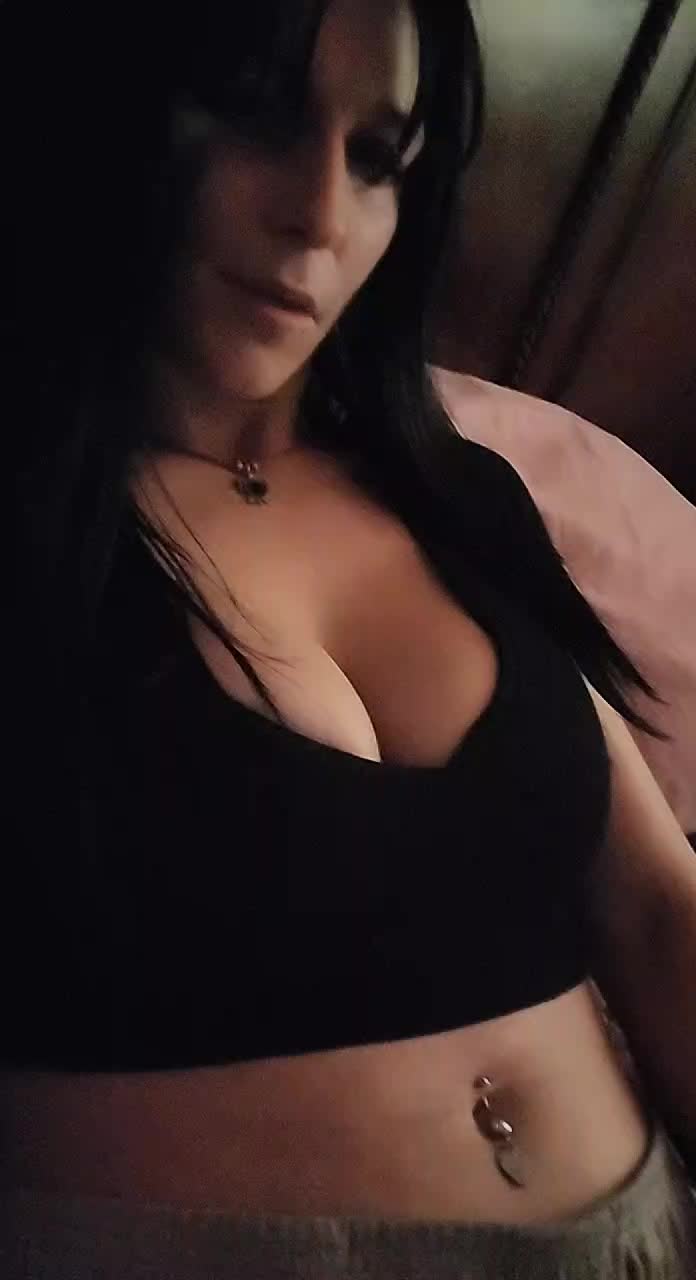 @coreyannedelang21