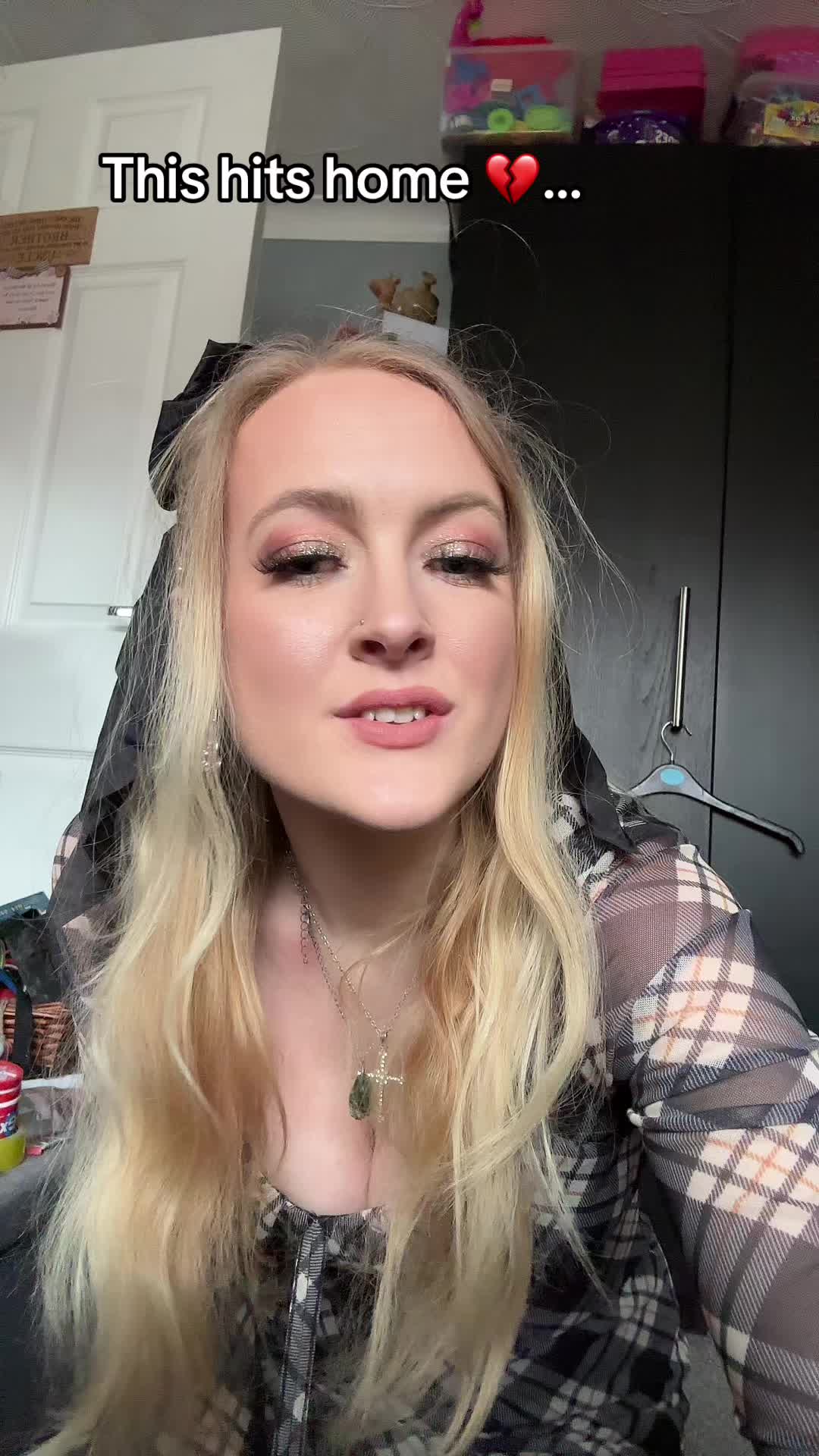 @Missfox