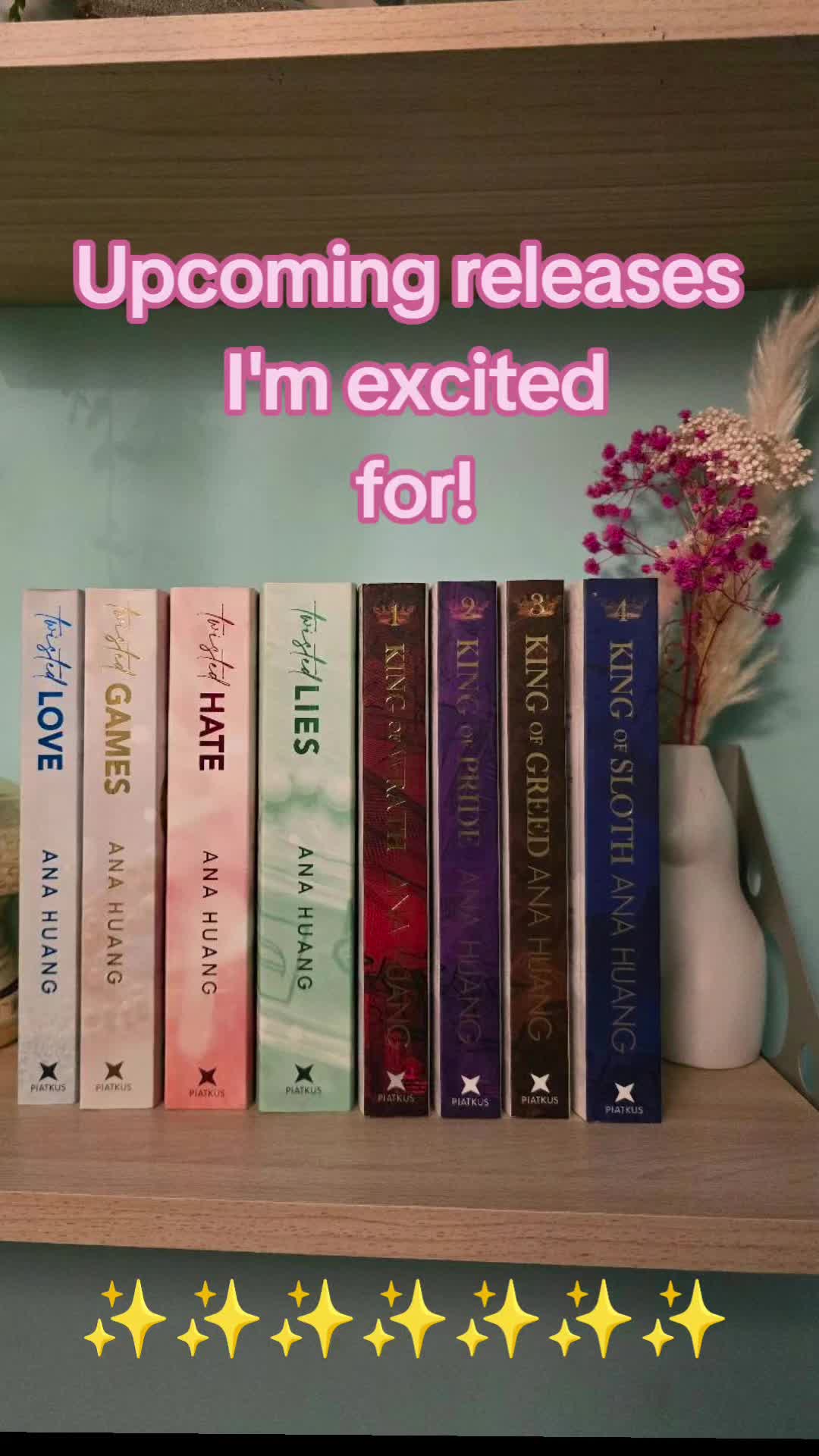 @Elle is reading📚 ✨️🌸