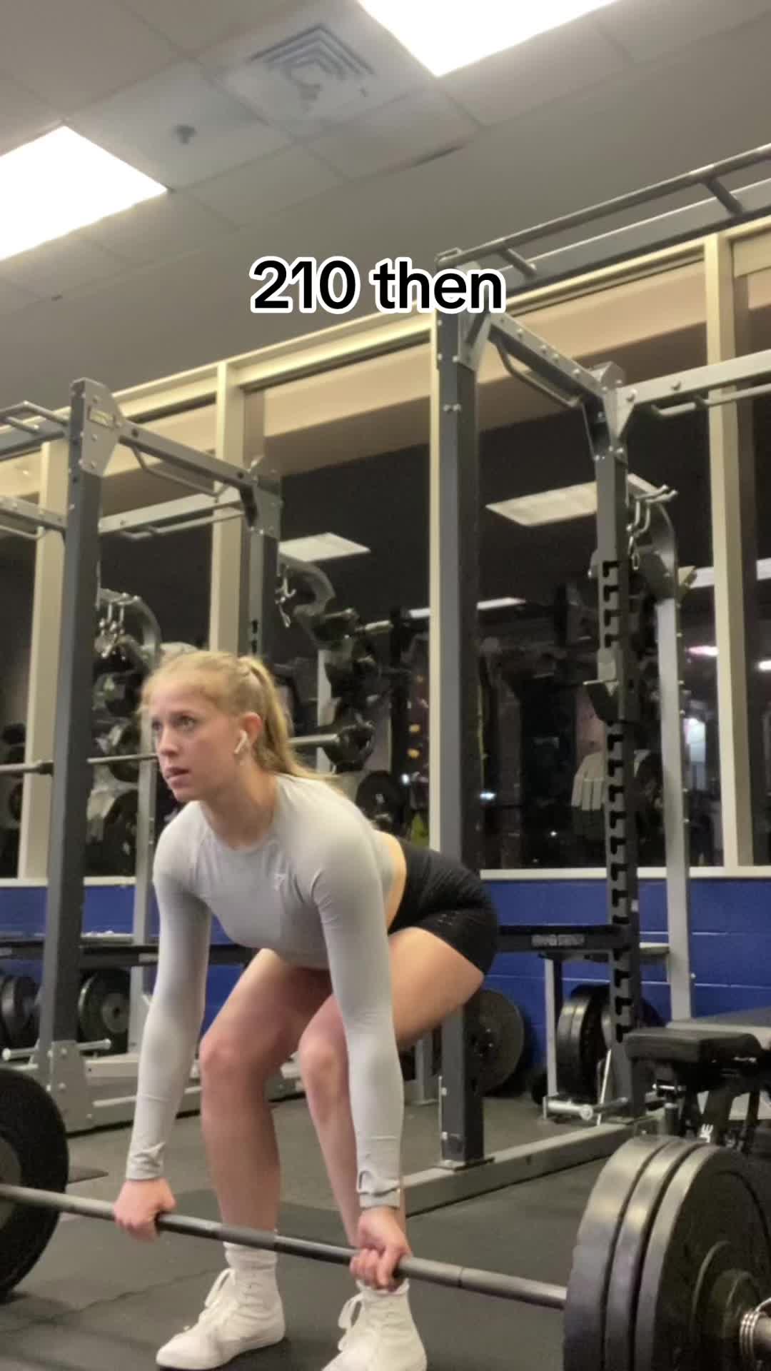 @bella