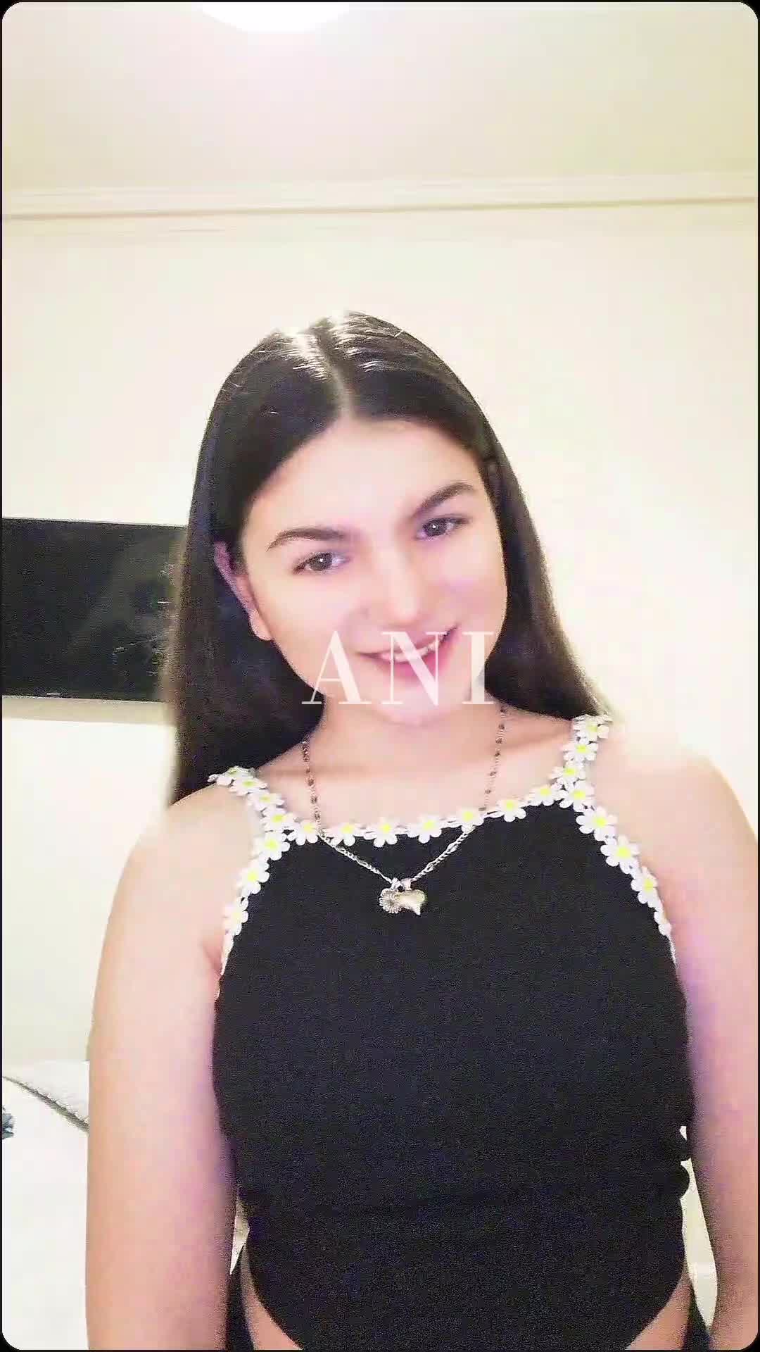 @🖤