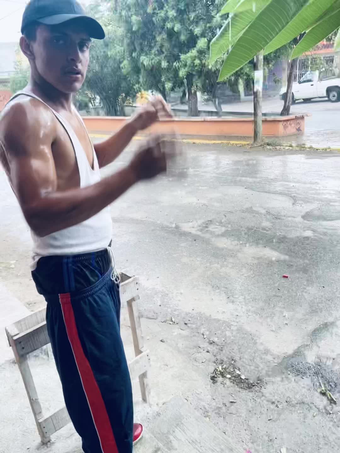 @LUIS007
