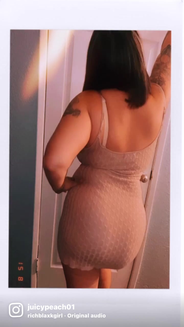 @Peachesssss
