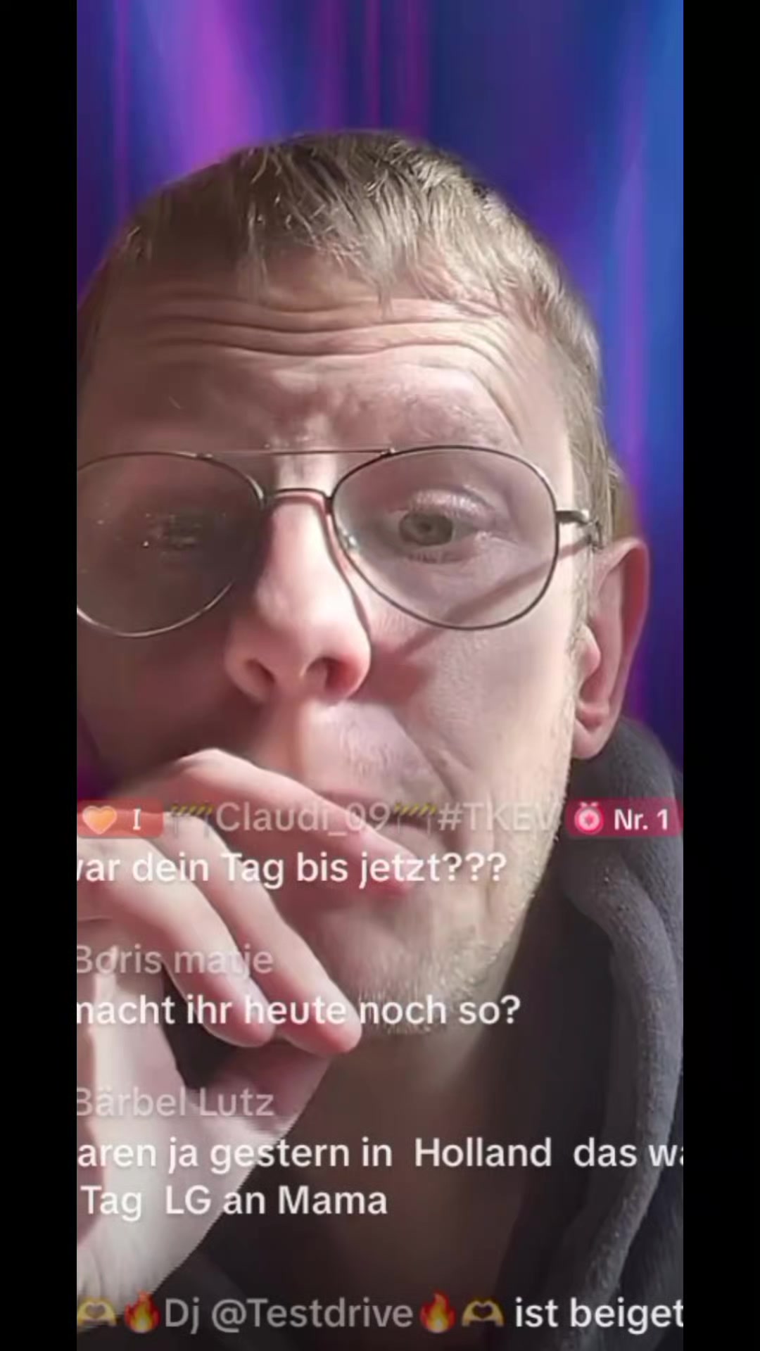 @RasendeMinga