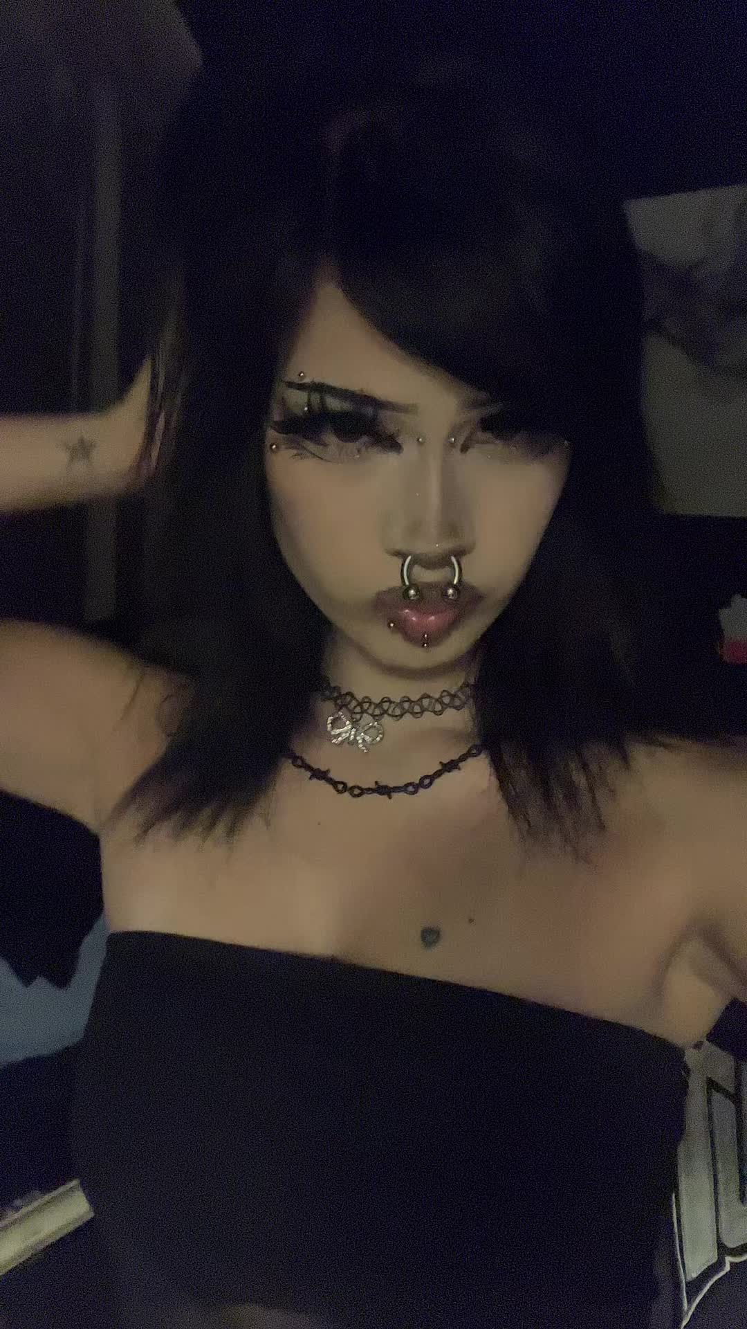 @liveleaklizzie