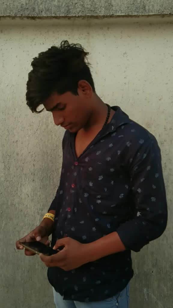 @Sam pillai..👑