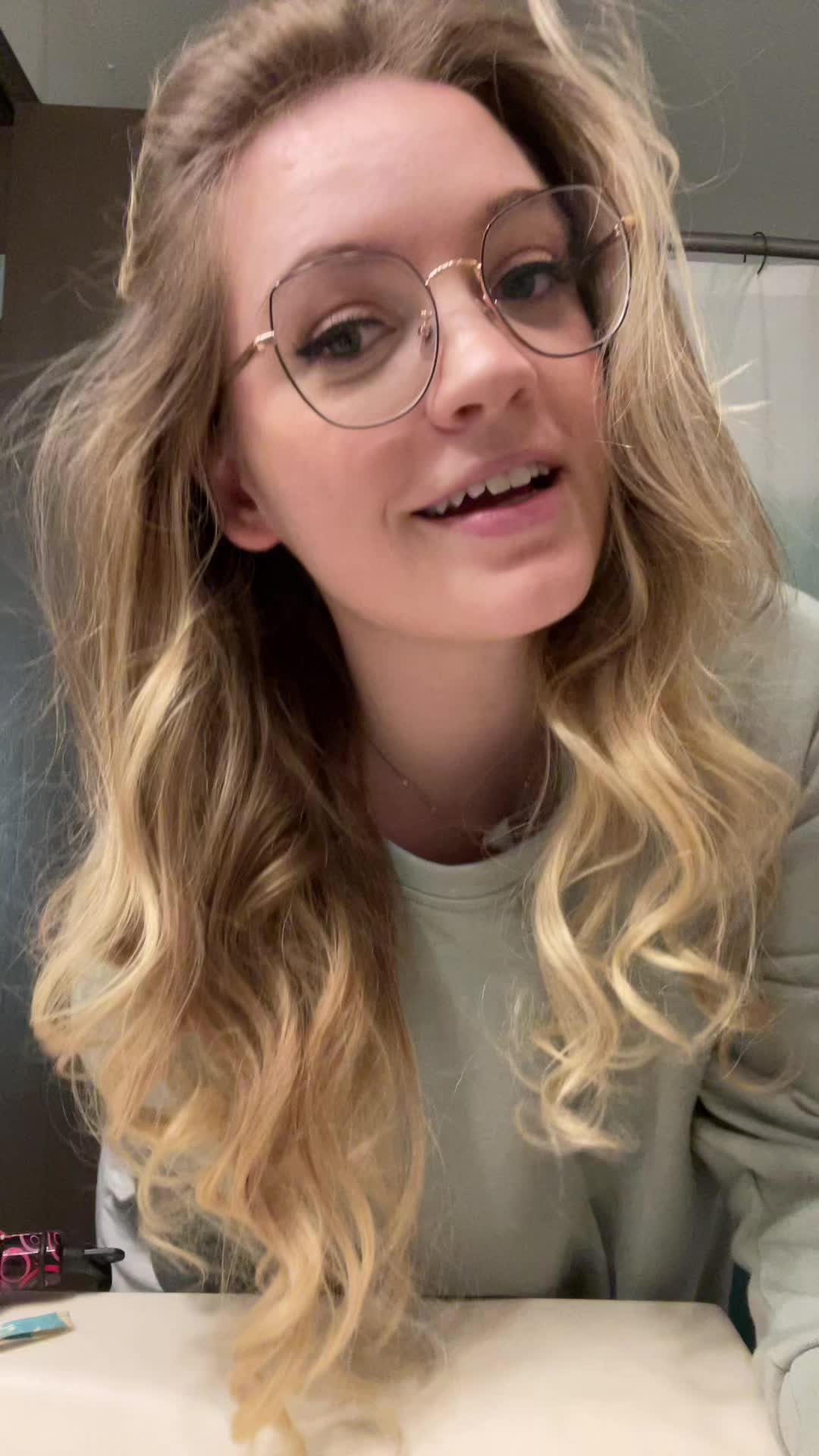 @xvalpalxx