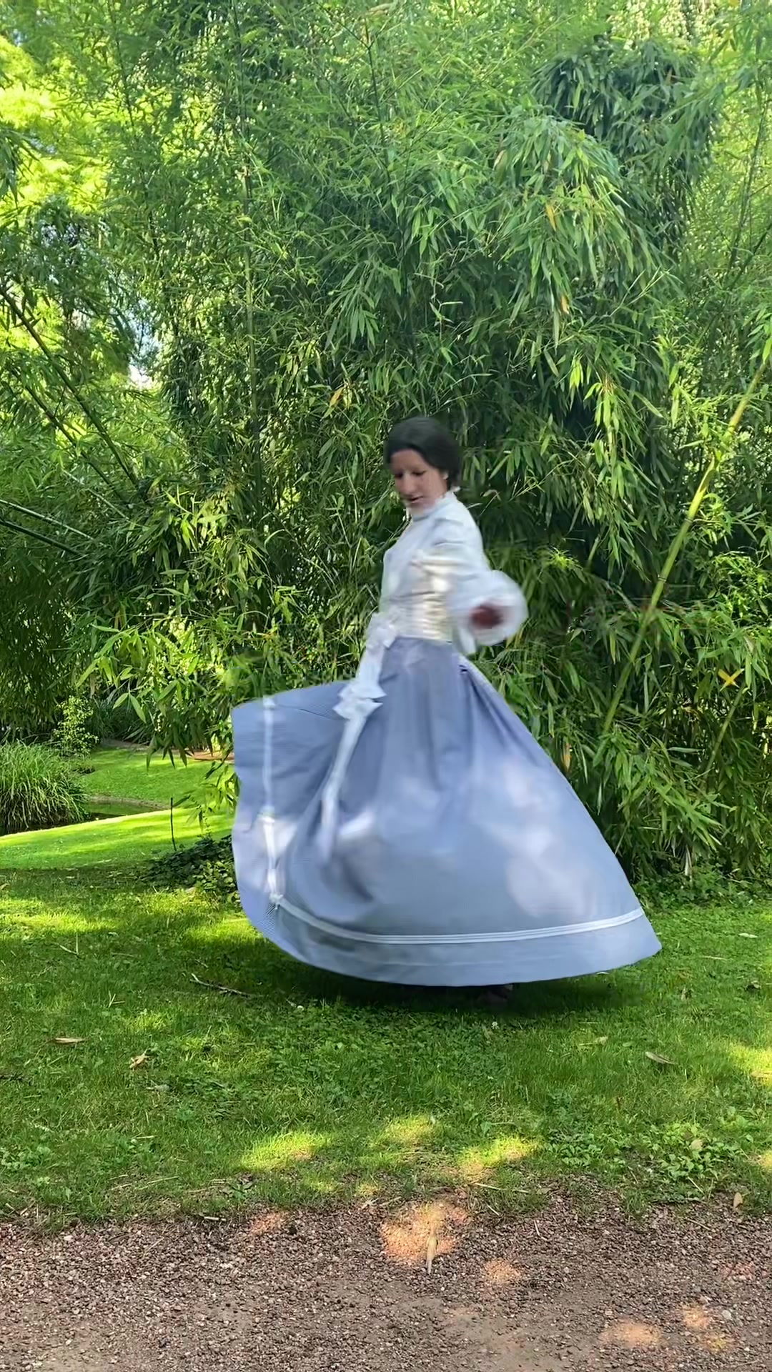 @ApollineLacray Costume