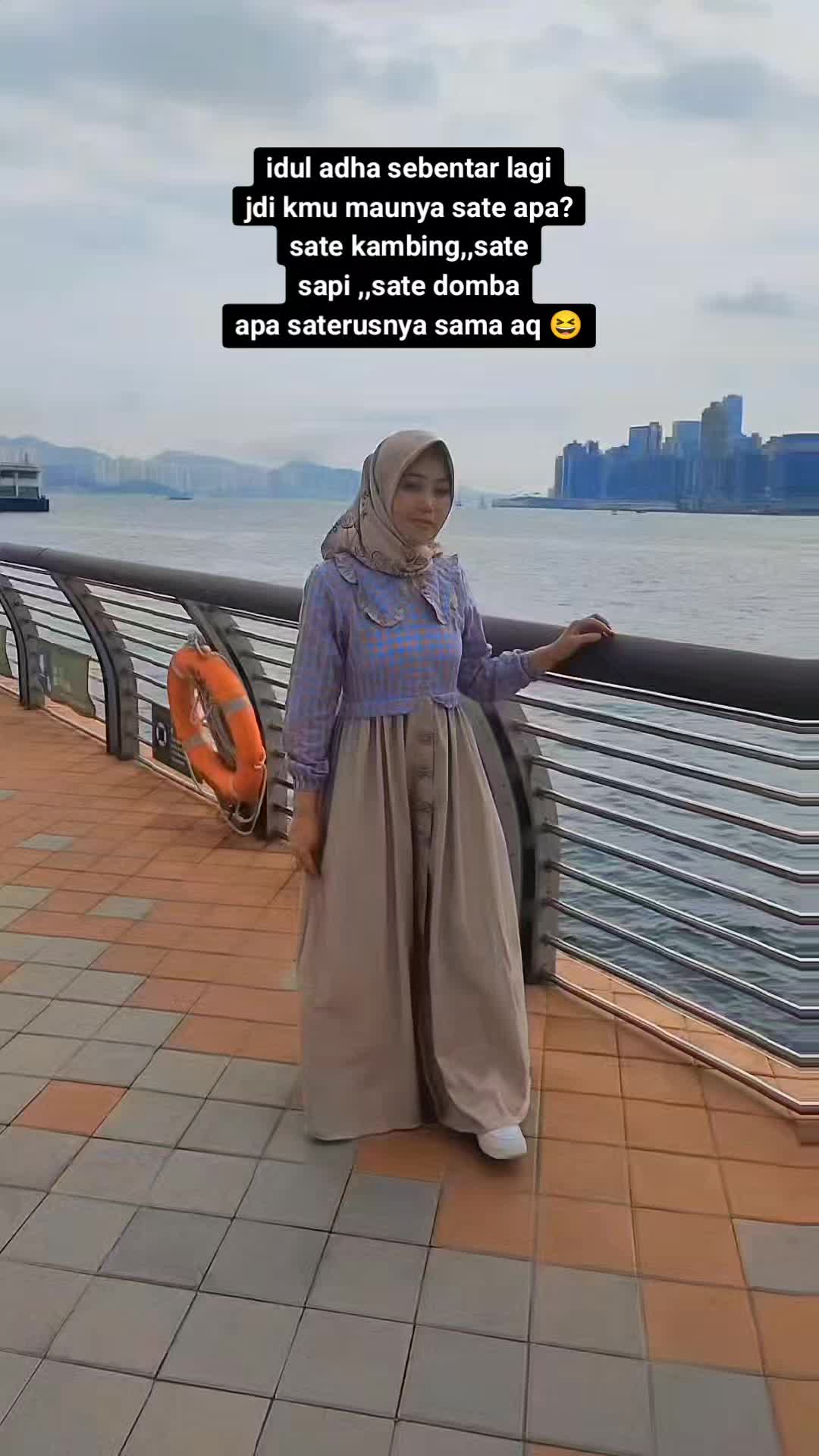 @rererenita85