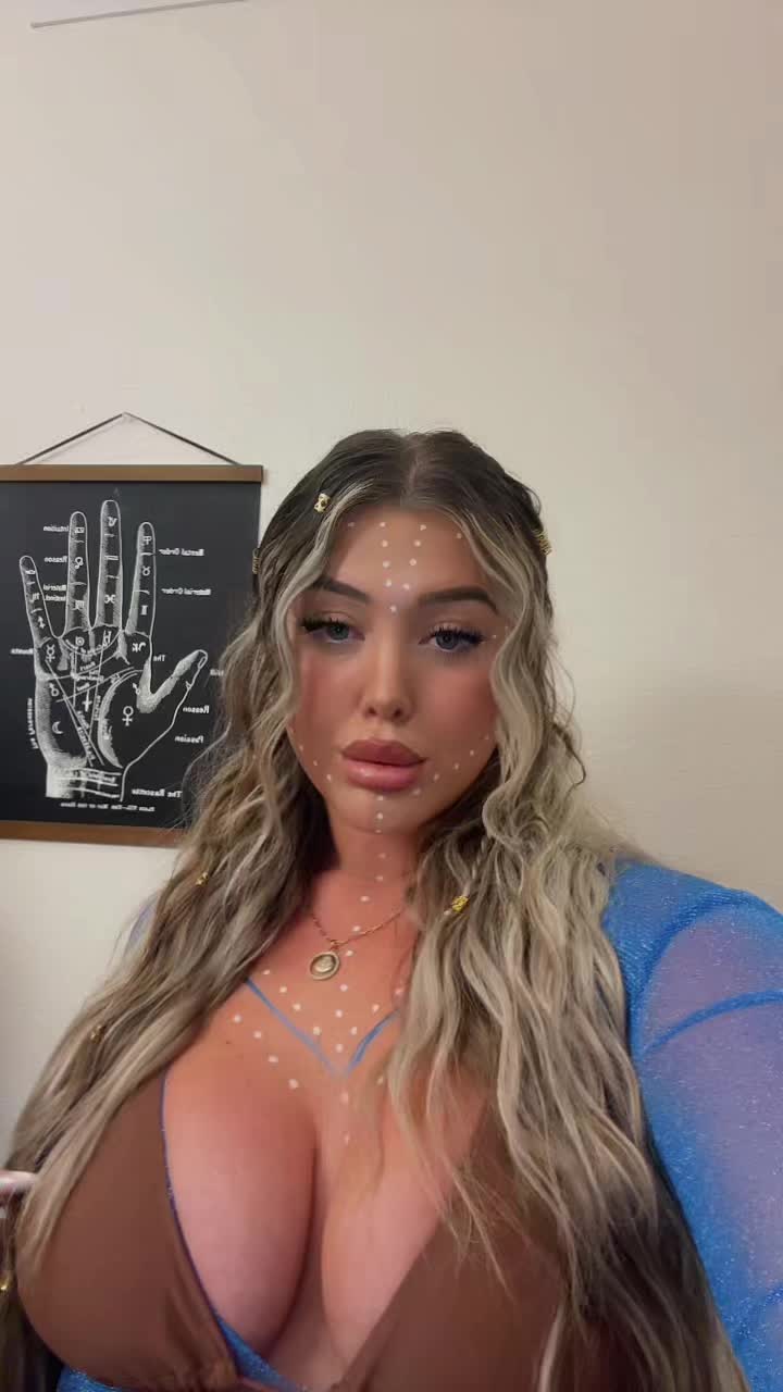 @brookeebell_
