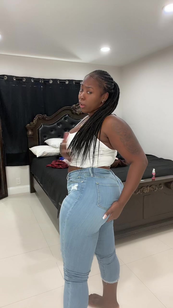 @adore_nami