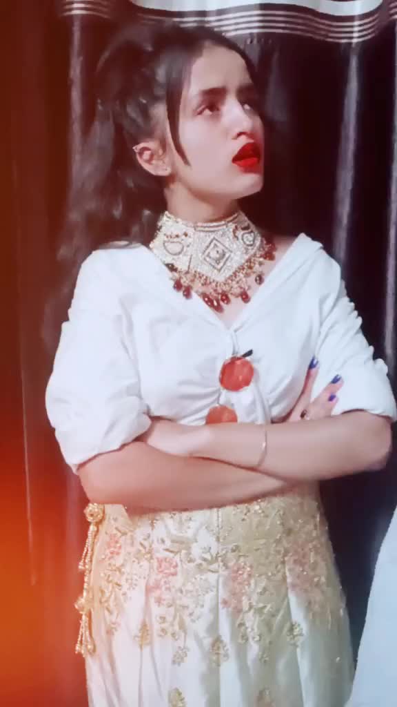 @Kriti Sharma