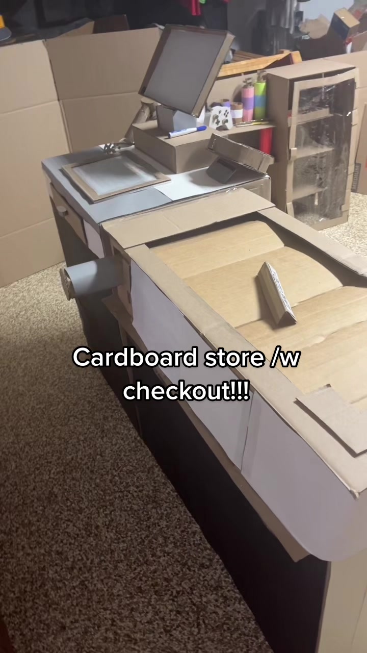 @Cardboard.Craftss