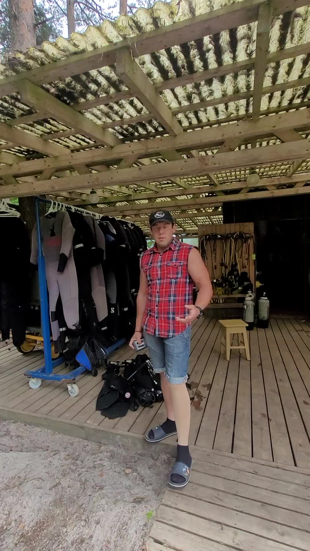 @DeepStarDiving