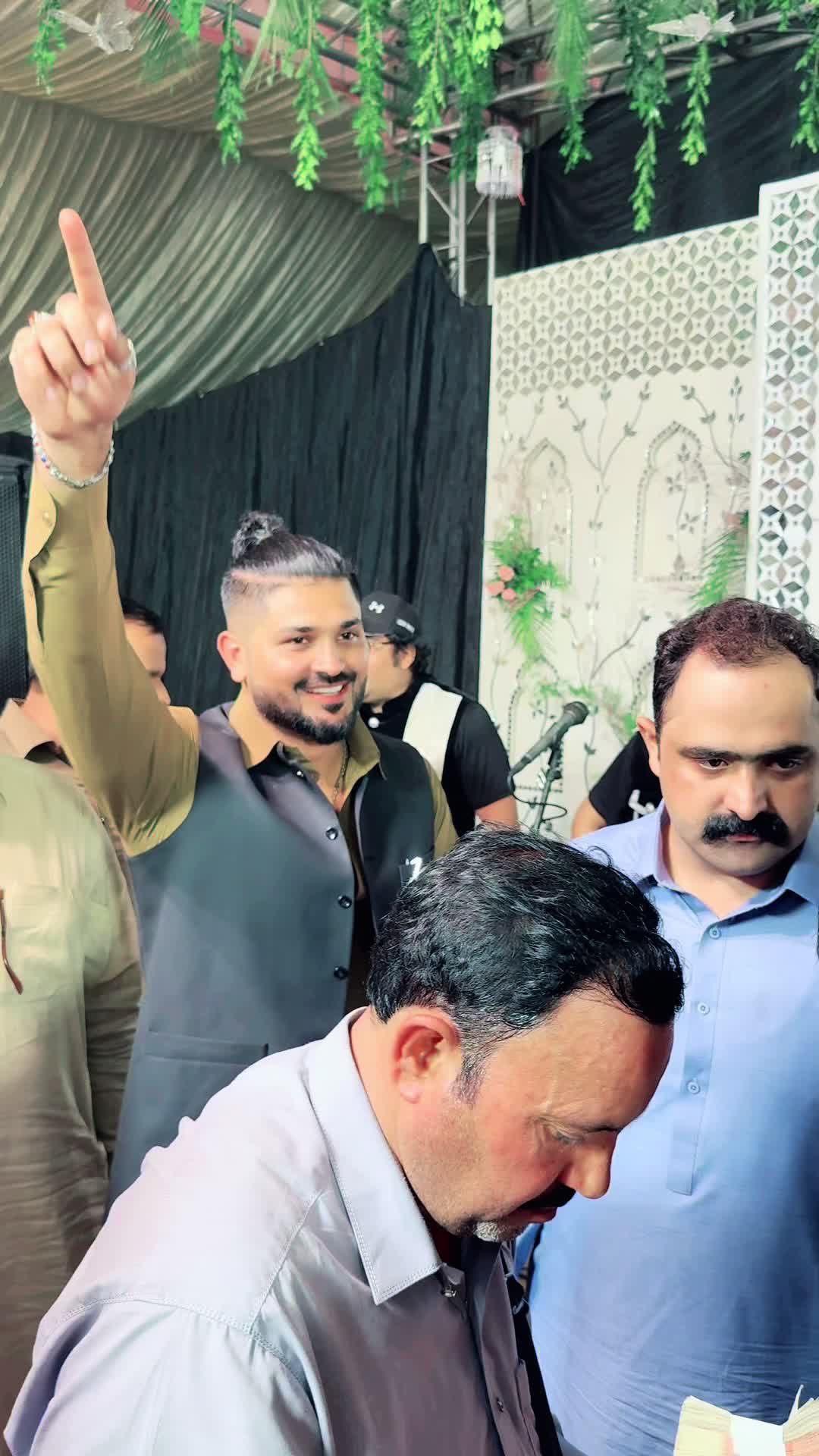 @Alexjatt🇵🇰🇺🇸