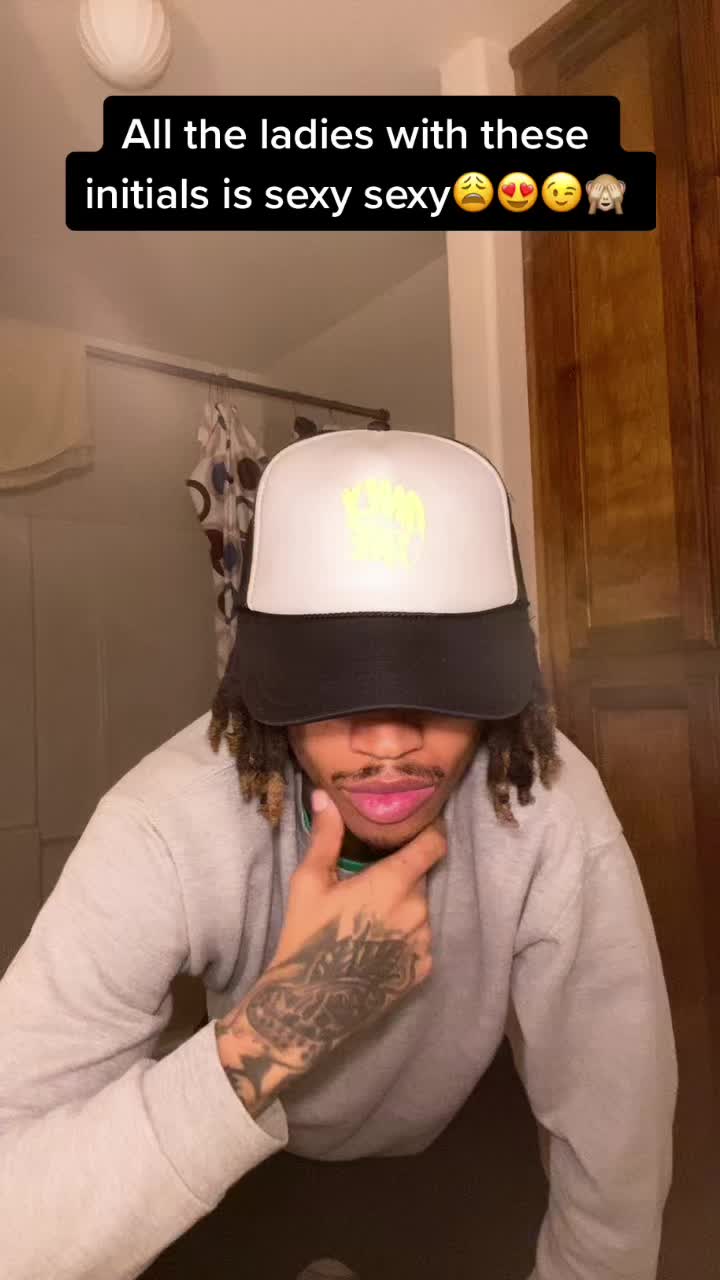 @Famous_quan