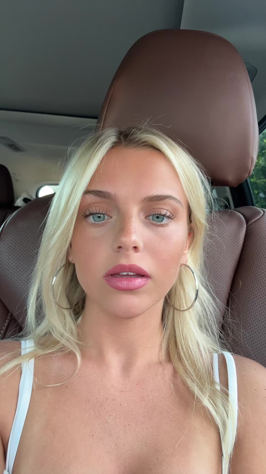@Hm