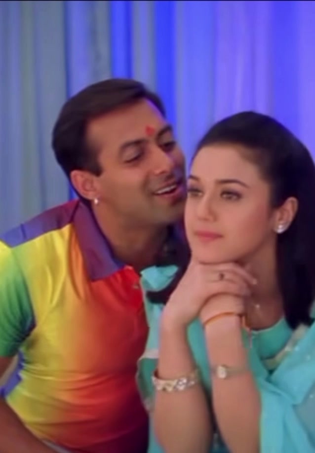 @bollywoodmoments🎞️