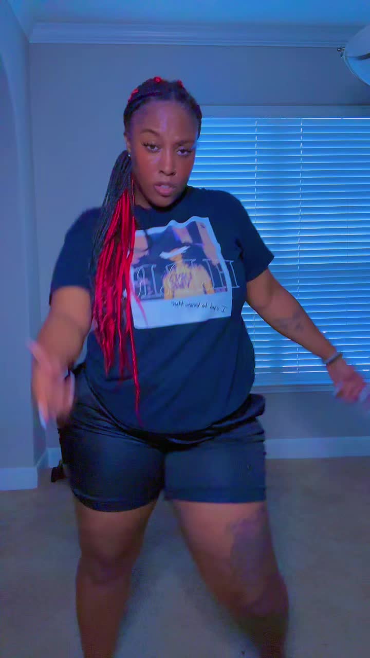 @LADYK