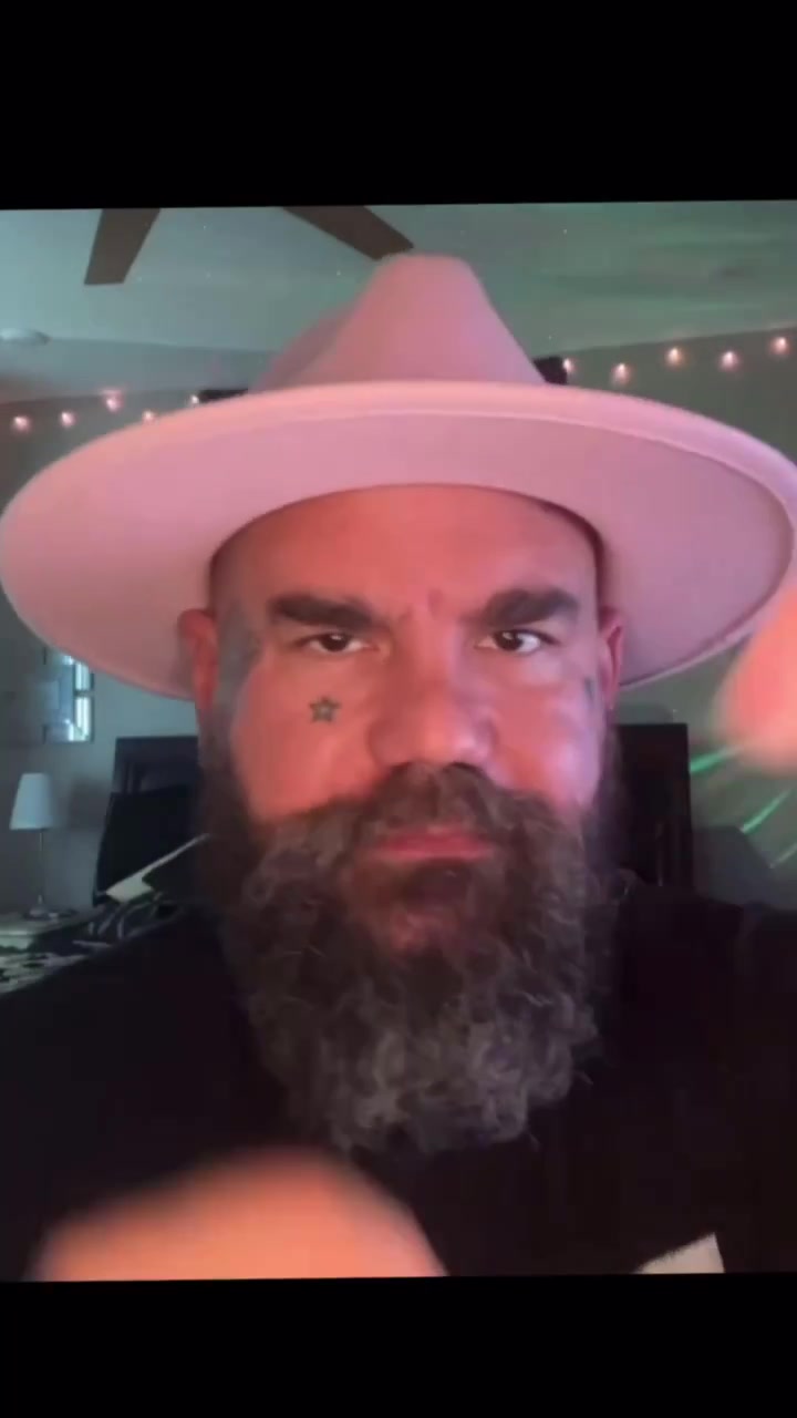 @HomeDecorAMeditation