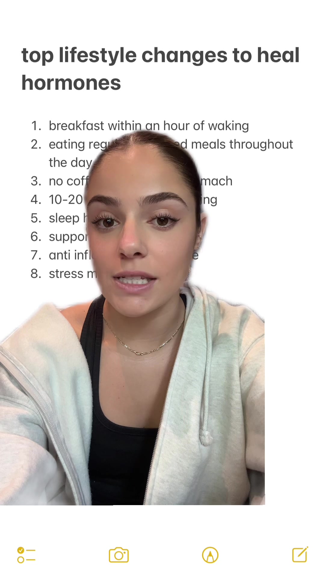 @justjuliaiz