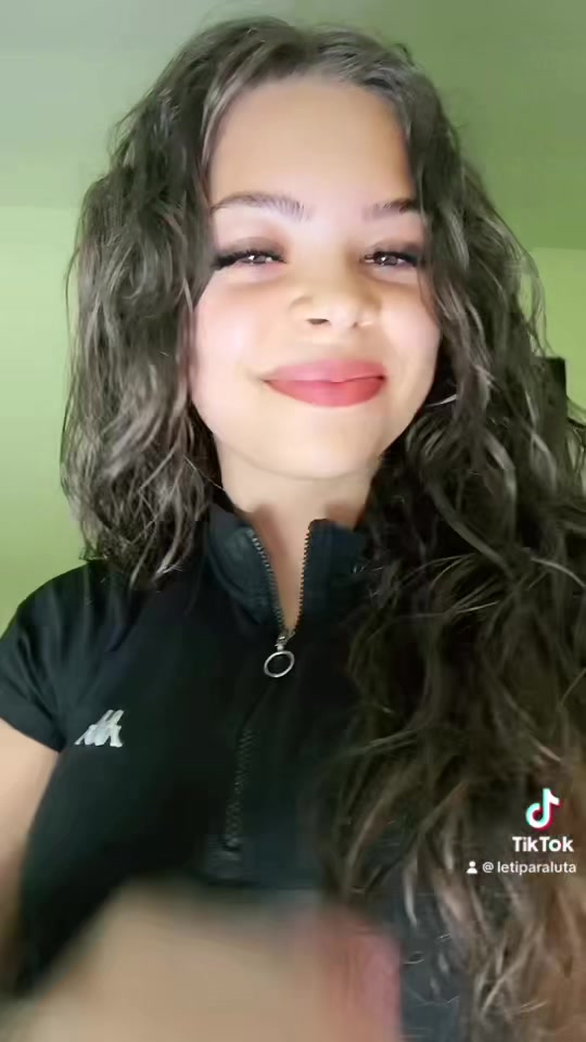 @_𝕕𝕖𝕟𝕚𝕤𝕒_💗