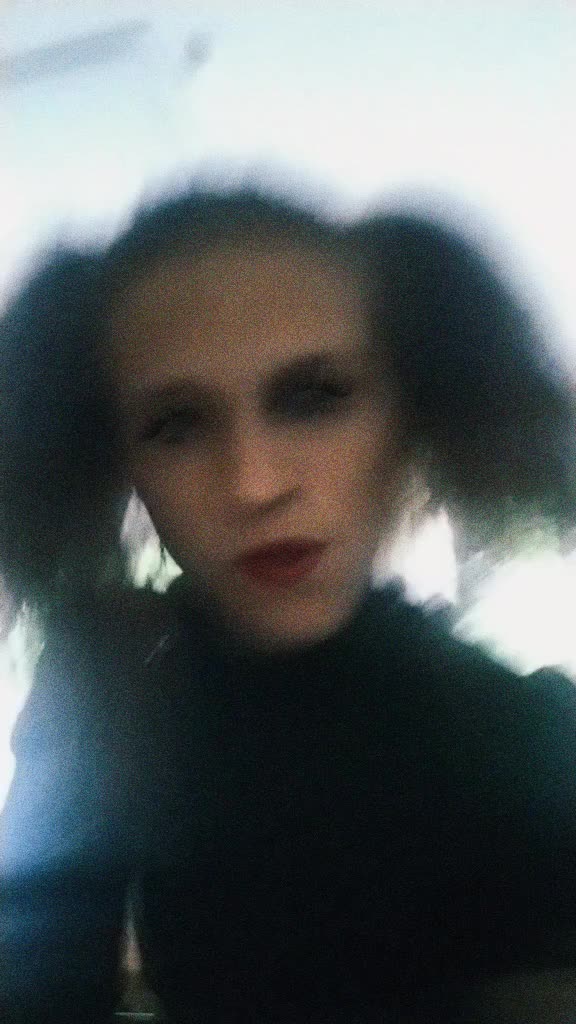@Ксюша Cm. Kizilova