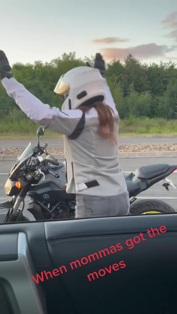 @T