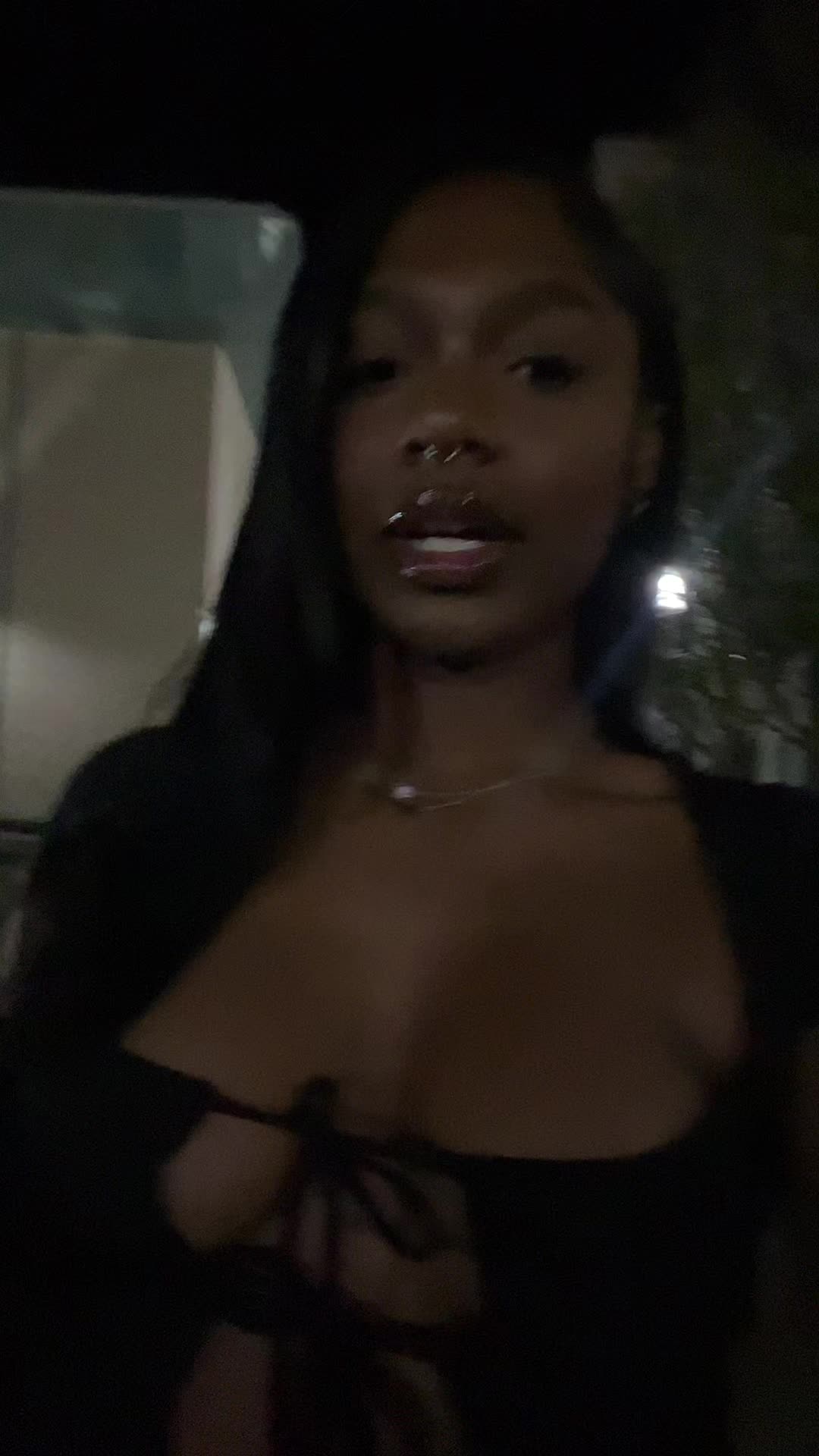@lovesyniaa