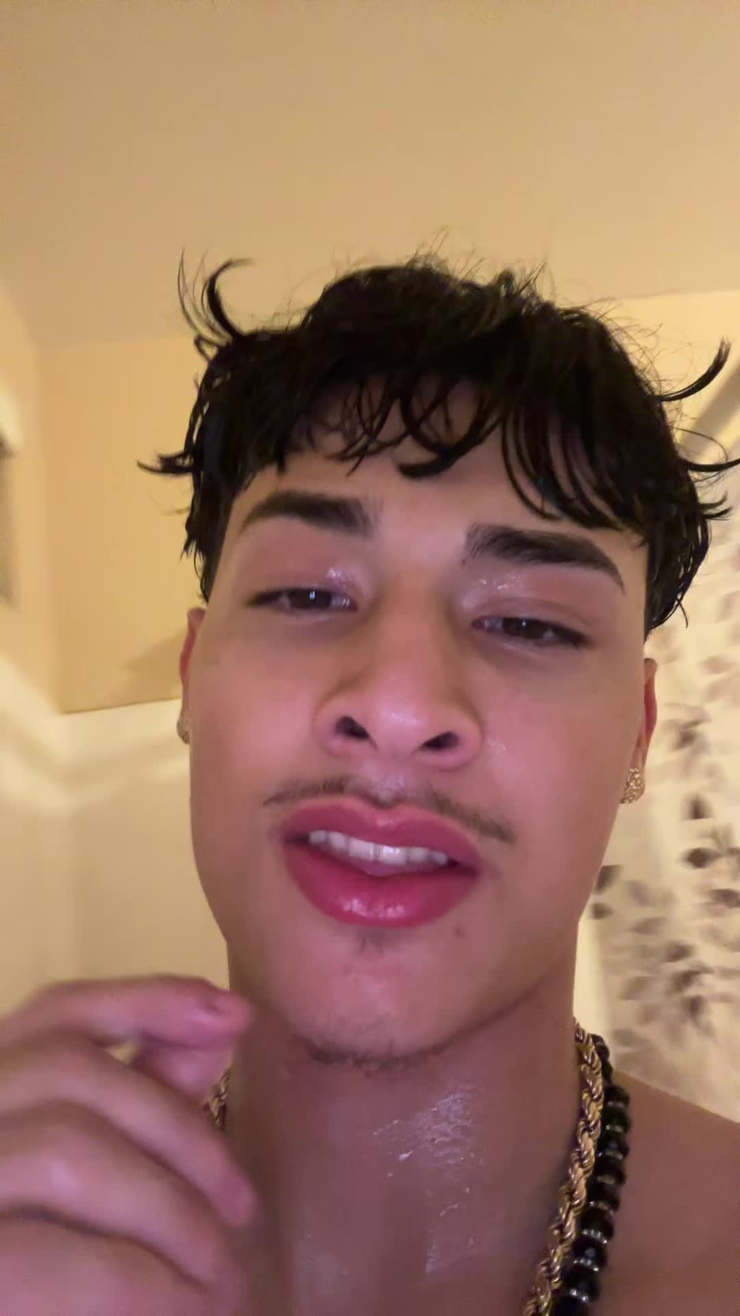 @Guapo