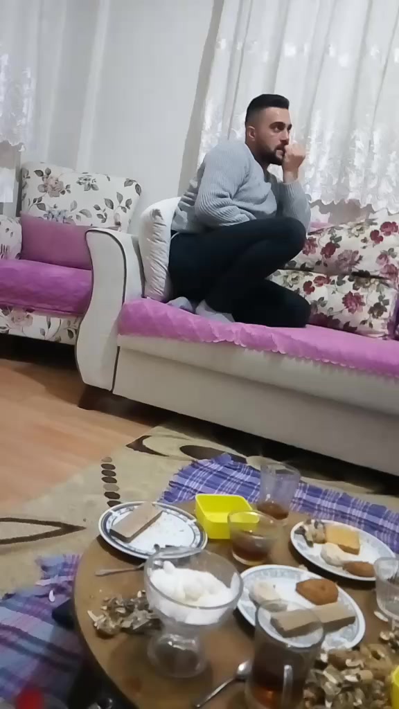 @Cüneyt Var