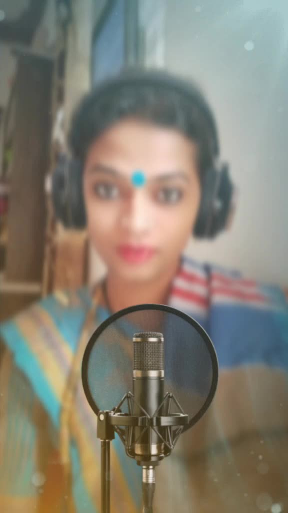 @माऊ पुजारी