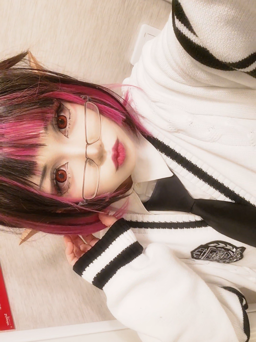 @dolltofu