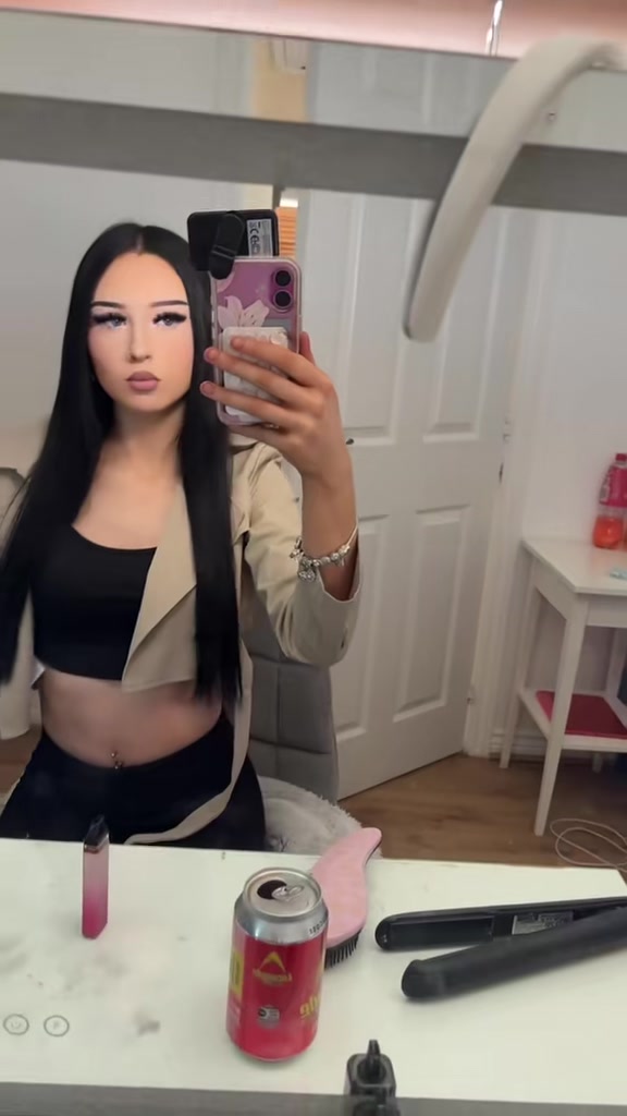 @niamhᥫ᭡’