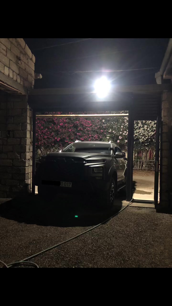 @BMW___