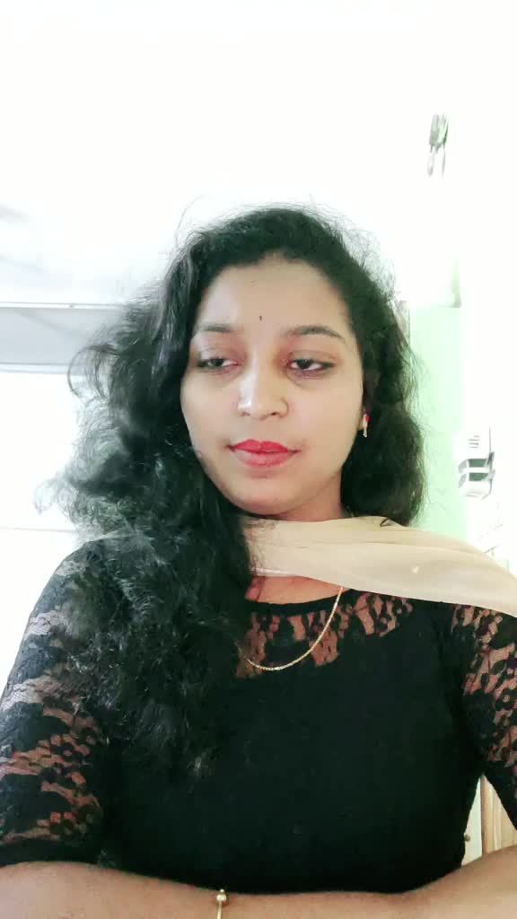 @👑lavanya 👑