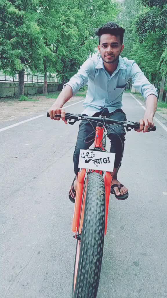 @Aarif Tyagi