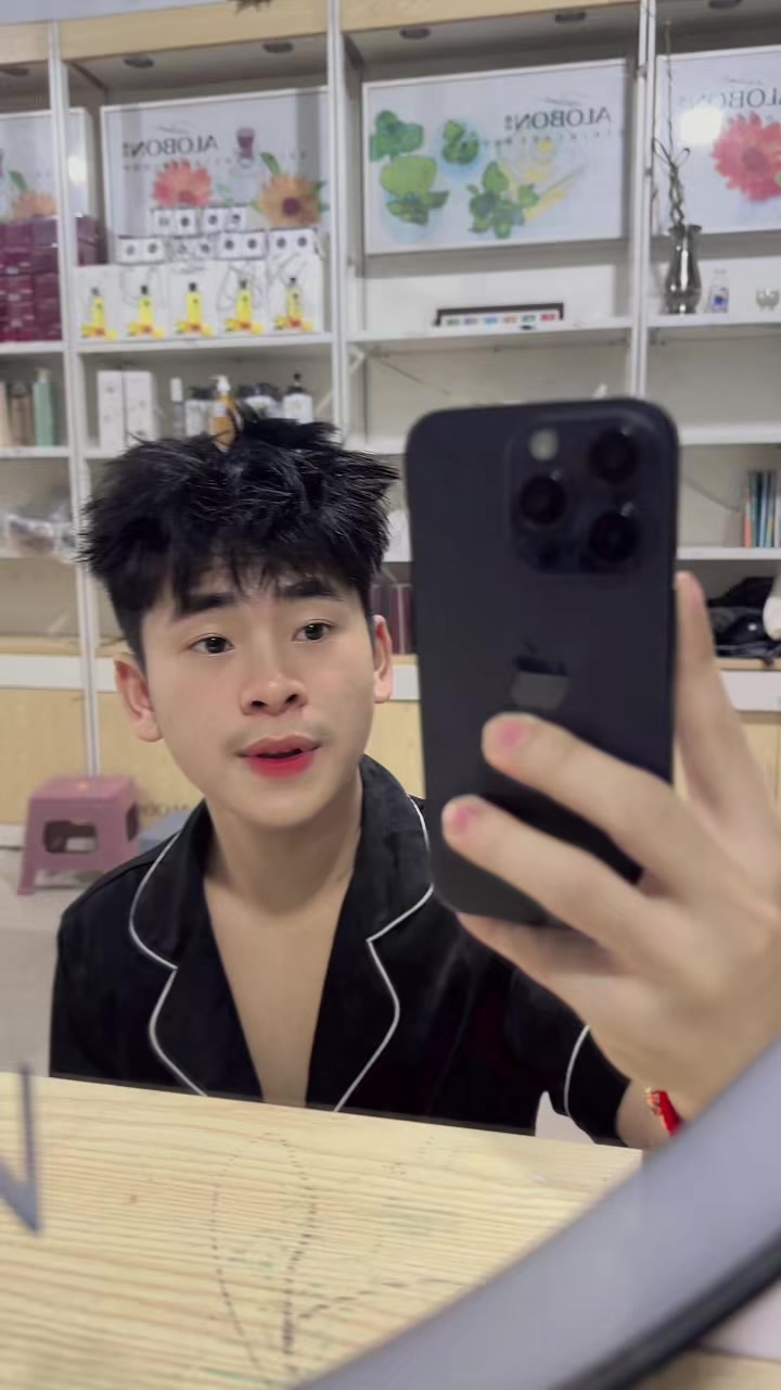 @💸Xing hong🦁