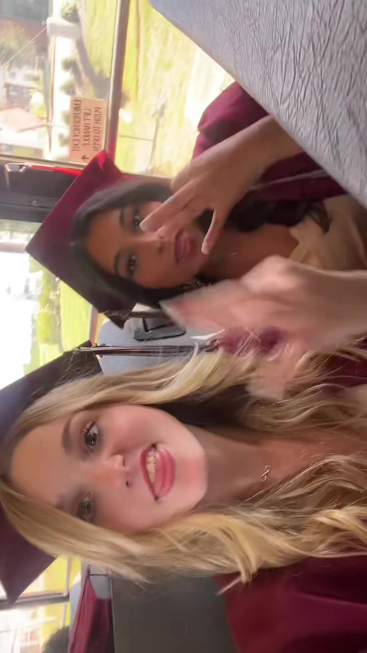 @Myraa