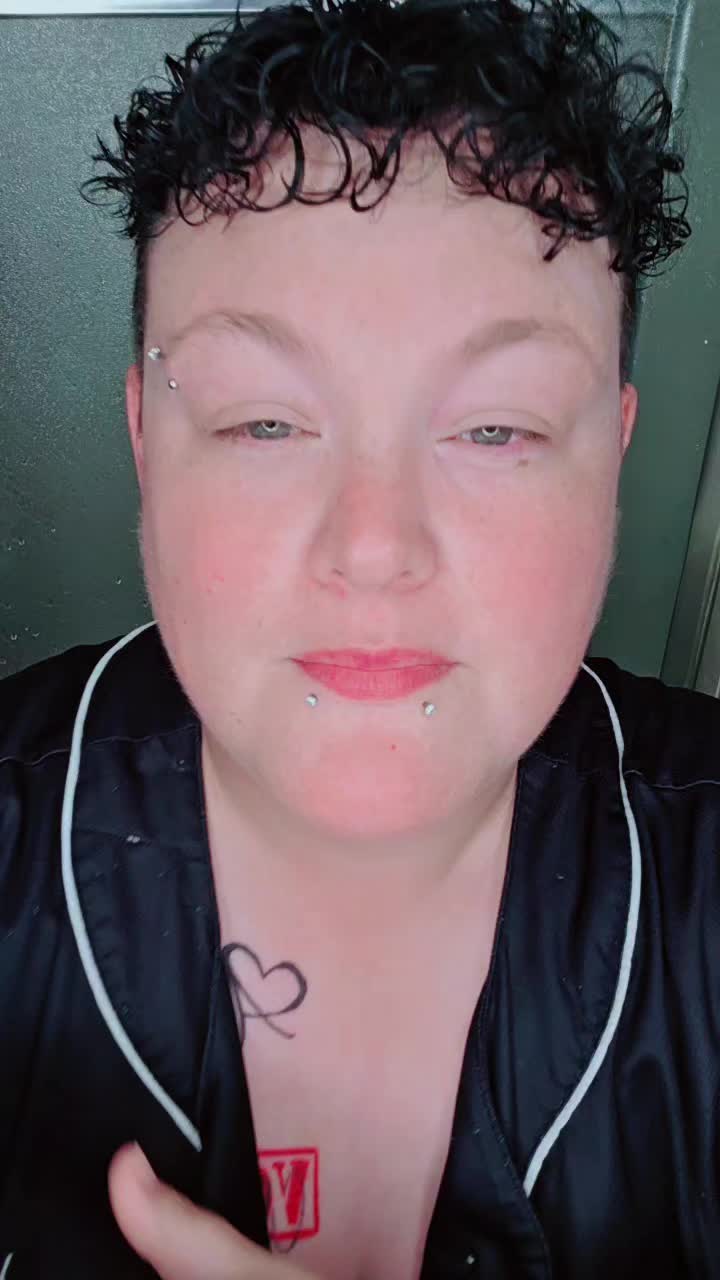@KingSteph👑🤙🌈