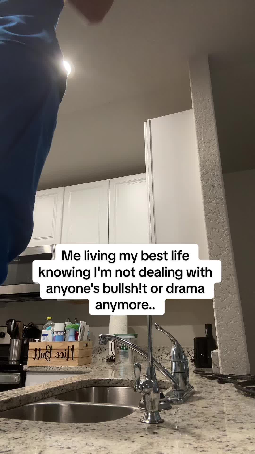 @N A D I A
