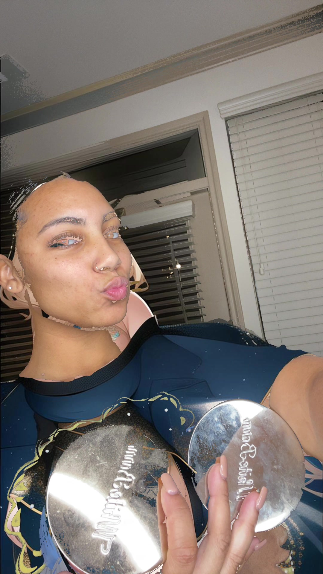 @Ari 🫧
