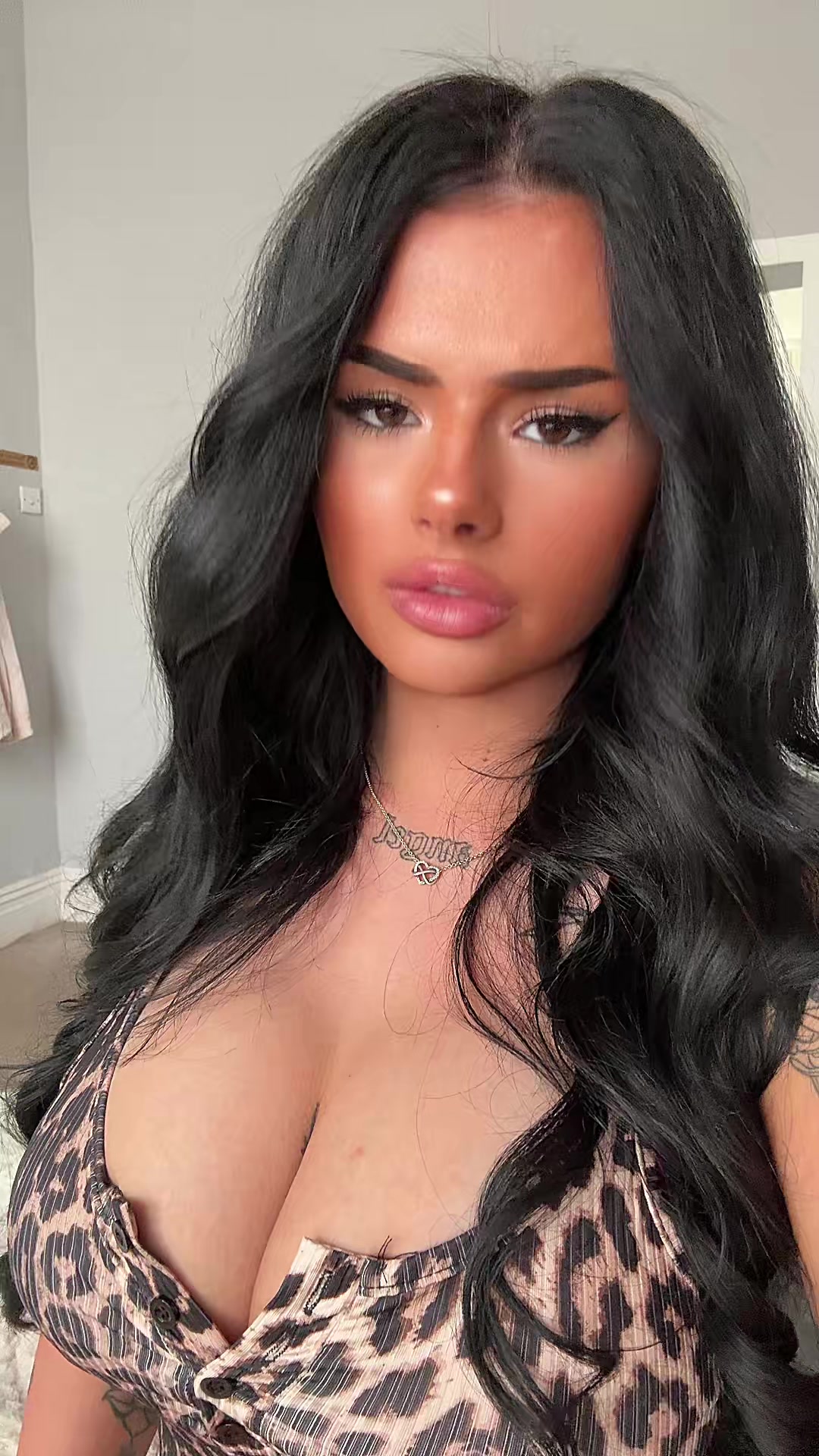 @brunettebaddyy