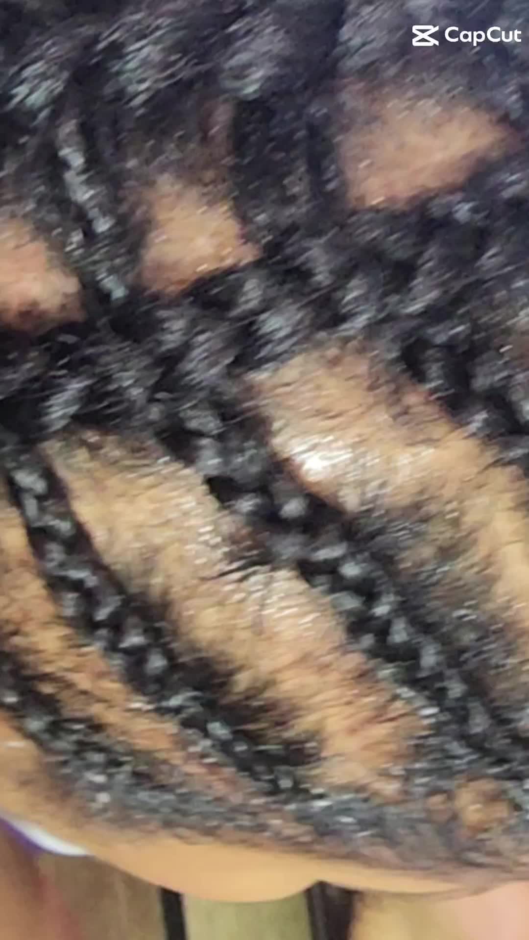 @kweenstiches
